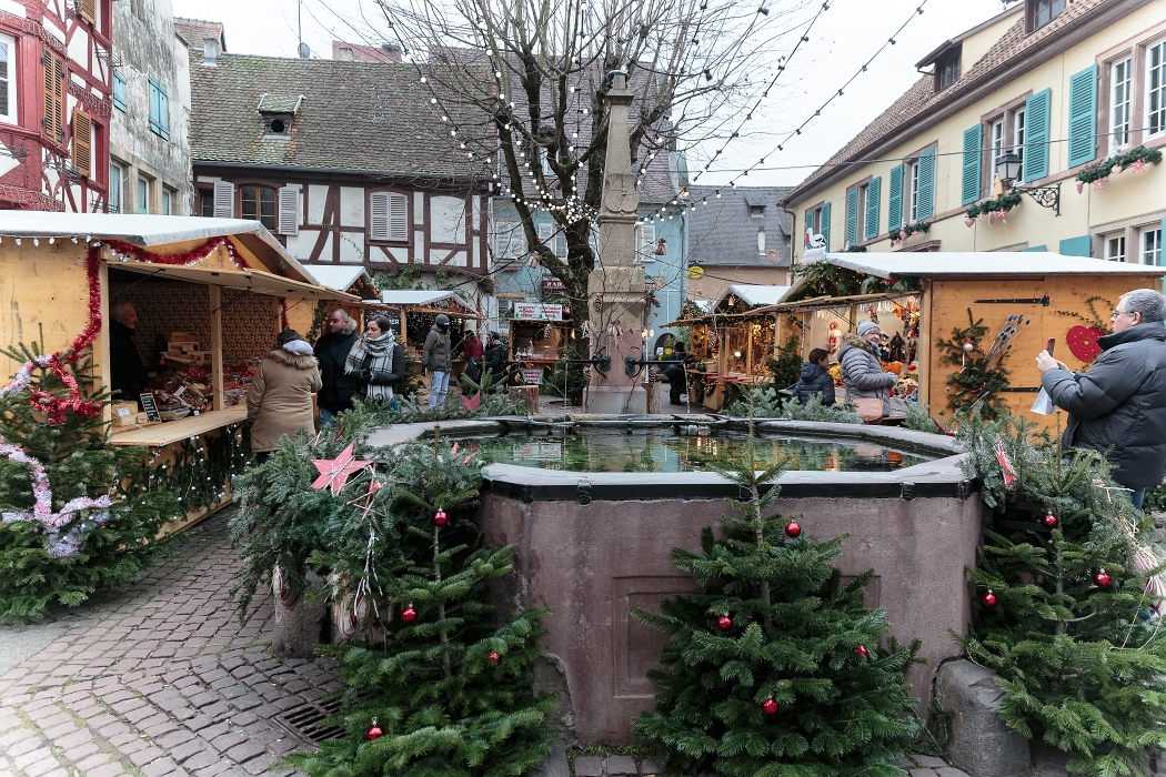 14/12/2018-Eguisheim(Alsace-France)-Marché de Noël