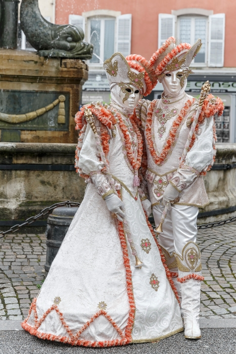 18/03/2017-Remiremont(Vosges)-Carnaval vénitien --> Devant la fo