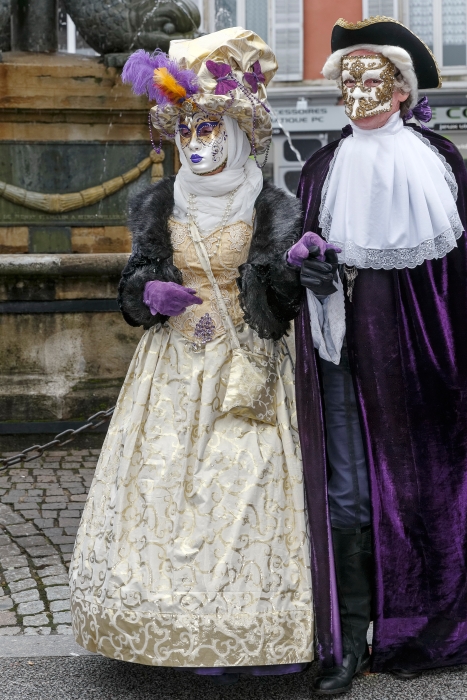 18/03/2017-Remiremont(Vosges)-Carnaval vénitien --> Devant la fo