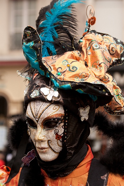201003-Remiremont-0064-p3-.jpg - 20/03/2010-Remiremont(Vosges)-Carnaval vénitien