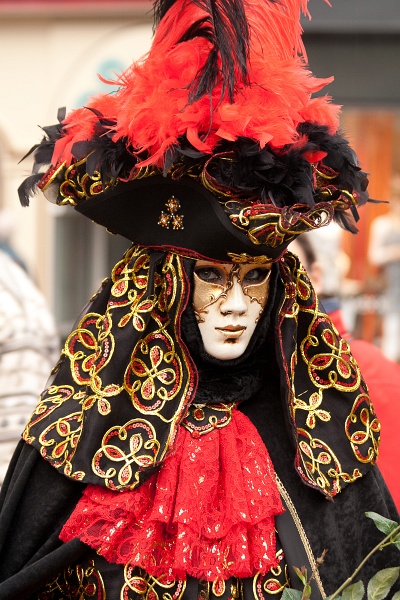 201003-Remiremont-0072-p3-.jpg - 20/03/2010-Remiremont(Vosges)-Carnaval vénitien