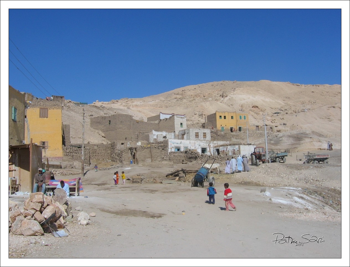 200402EgyPay-0310 br lc